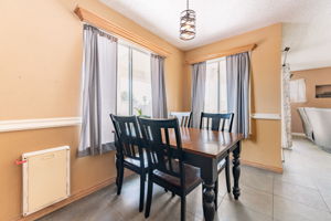 1910 Guinn Dr, Henderson, NV 89074, USA Photo 11