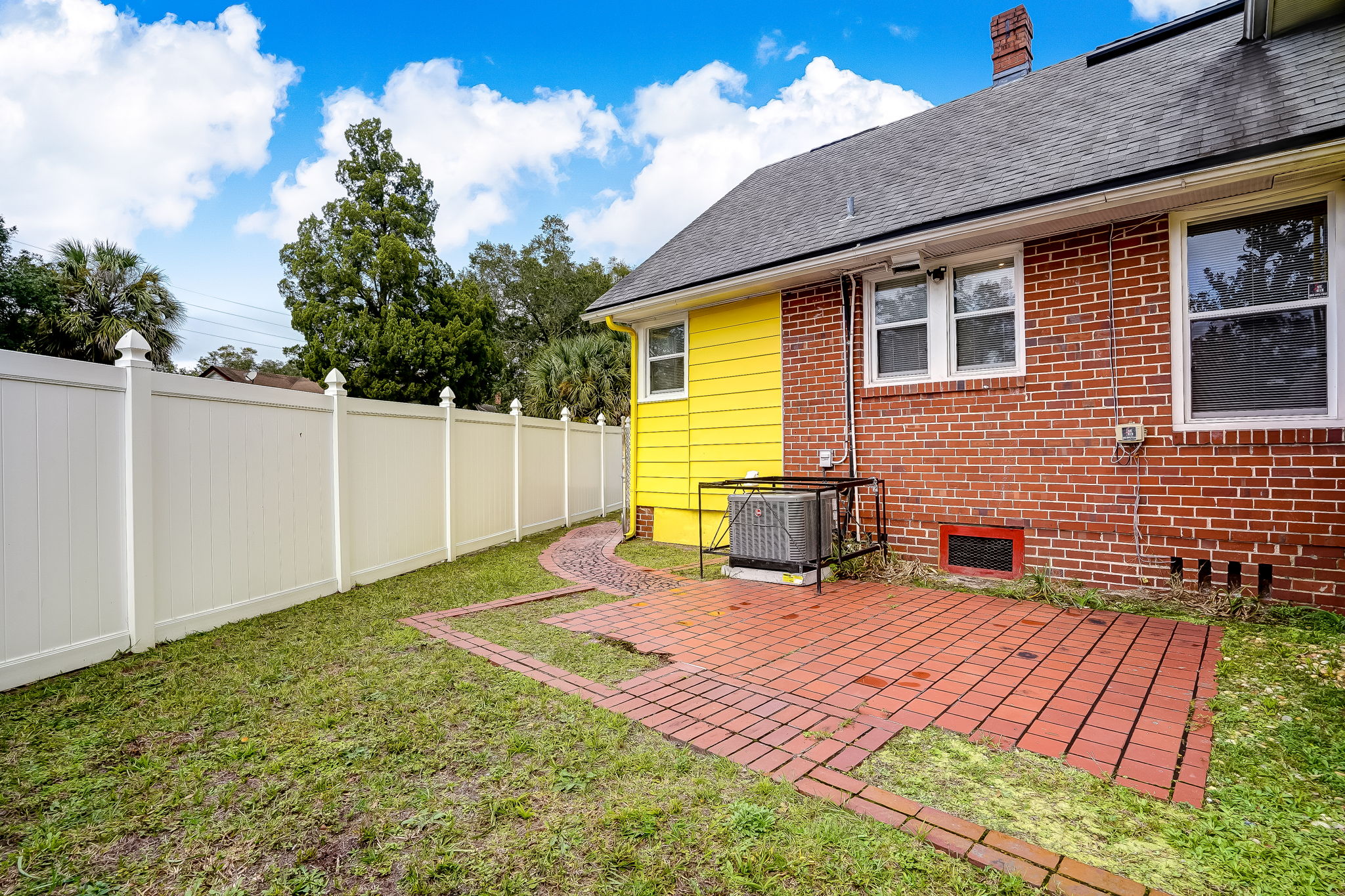 325 Circle Dr, Jacksonville, FL 32208, US Photo 56