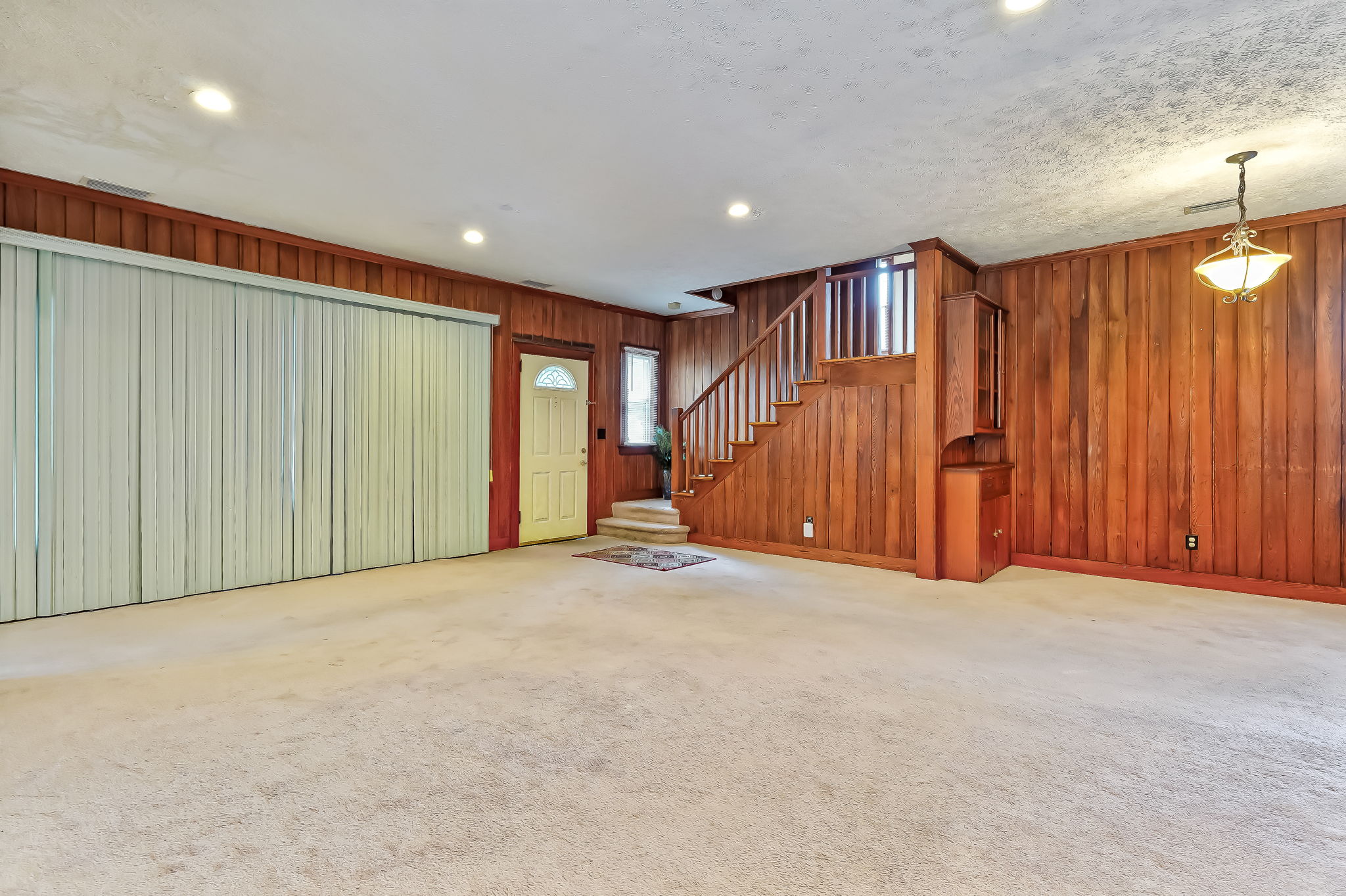 325 Circle Dr, Jacksonville, FL 32208, US Photo 14