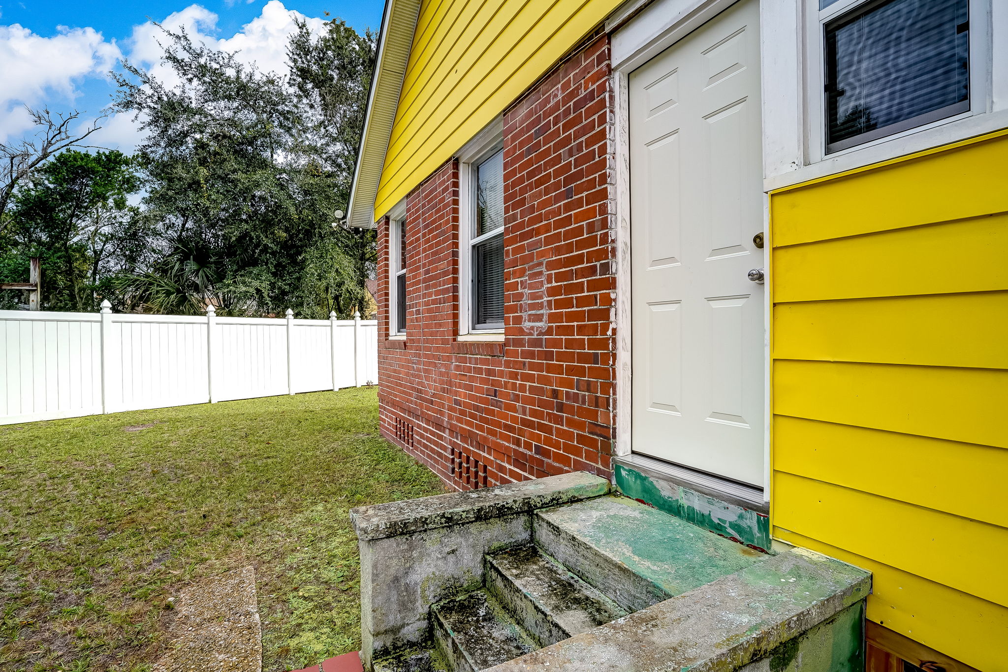 325 Circle Dr, Jacksonville, FL 32208, US Photo 53