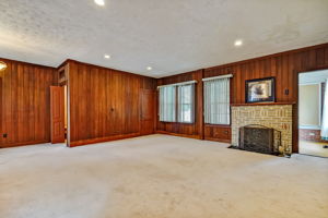 325 Circle Dr, Jacksonville, FL 32208, US Photo 11