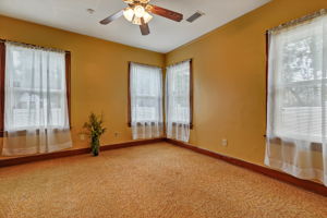 325 Circle Dr, Jacksonville, FL 32208, US Photo 20