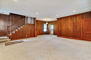 325 Circle Dr, Jacksonville, FL 32208, US Photo 12