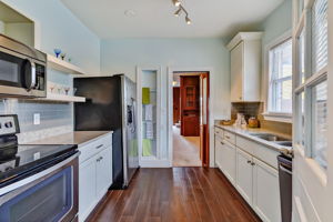 325 Circle Dr, Jacksonville, FL 32208, US Photo 31