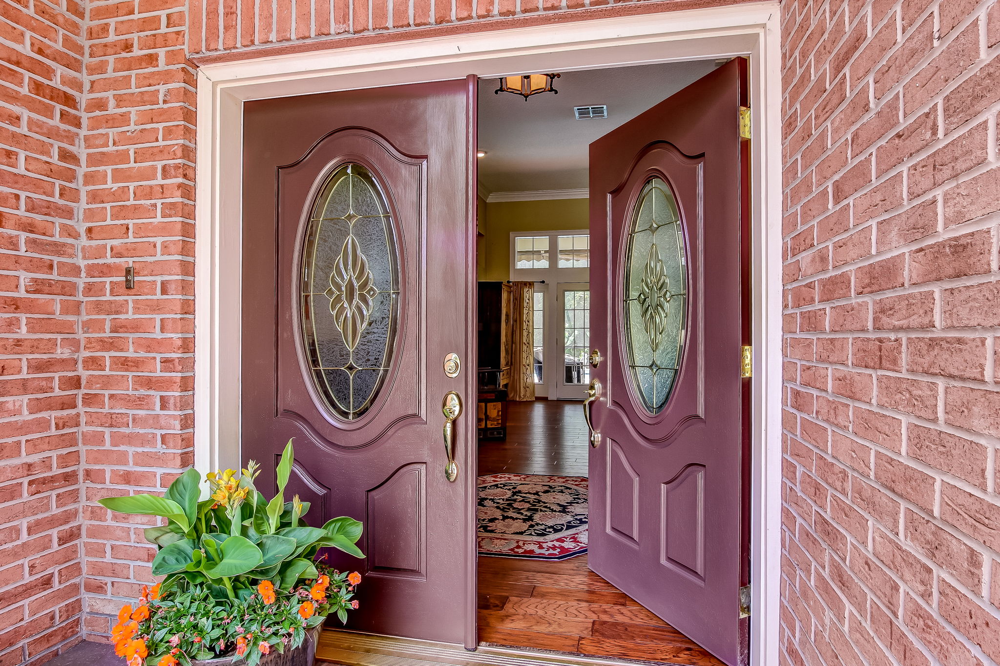 Front Entry Detail