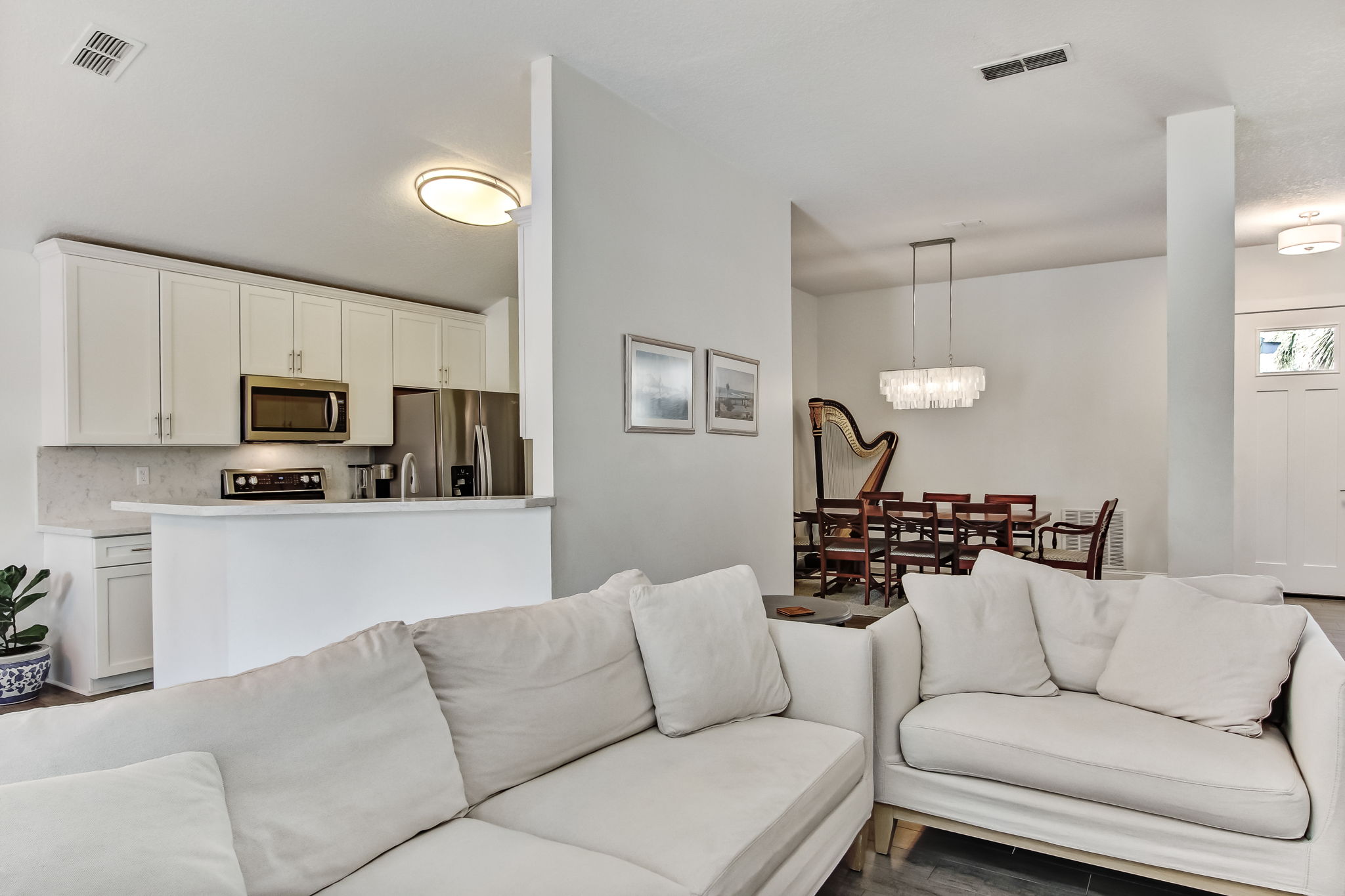 Family Room/Kitchen