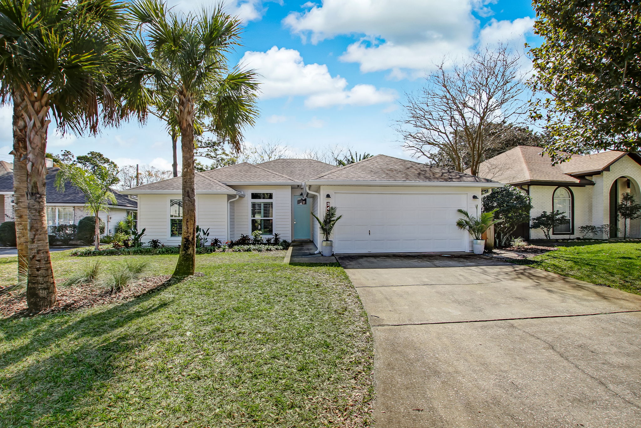 3433 Heron Dr N