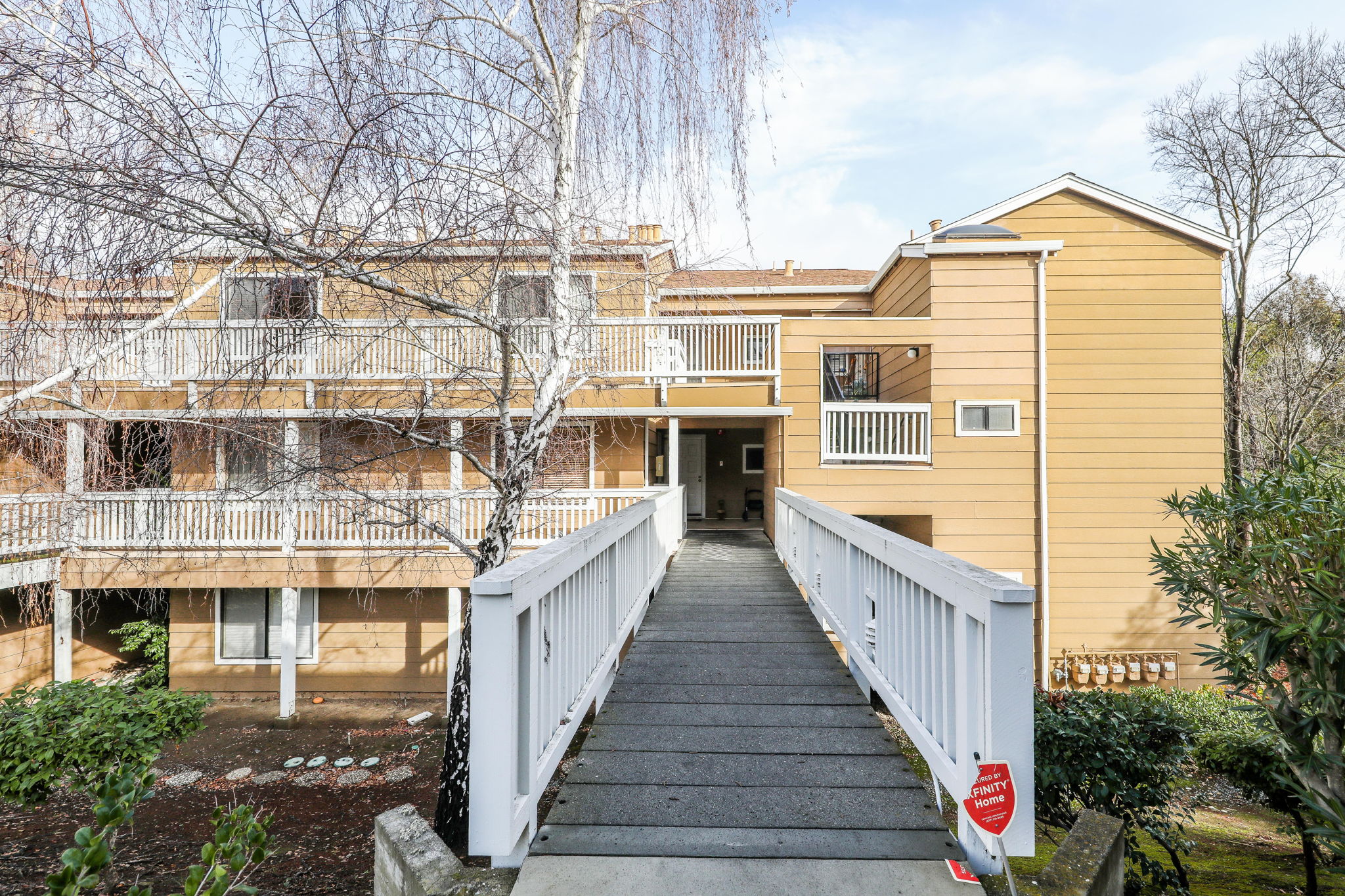 163 Village Pl, Martinez, CA 94553, US Photo 1