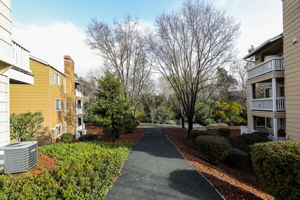 163 Village Pl, Martinez, CA 94553, US Photo 15