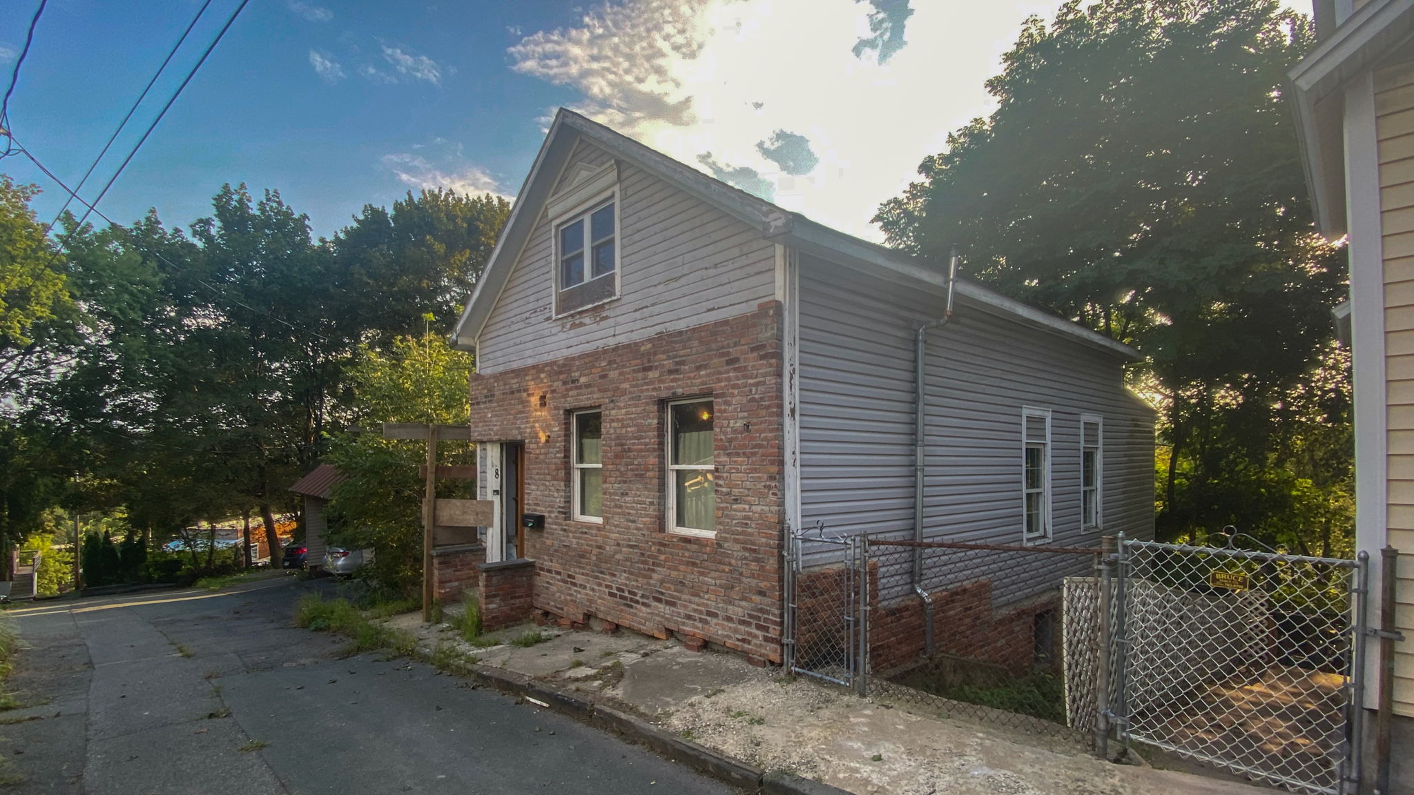 8 Prospect Ave, Troy, NY 12180 Hudson Virtual Tours