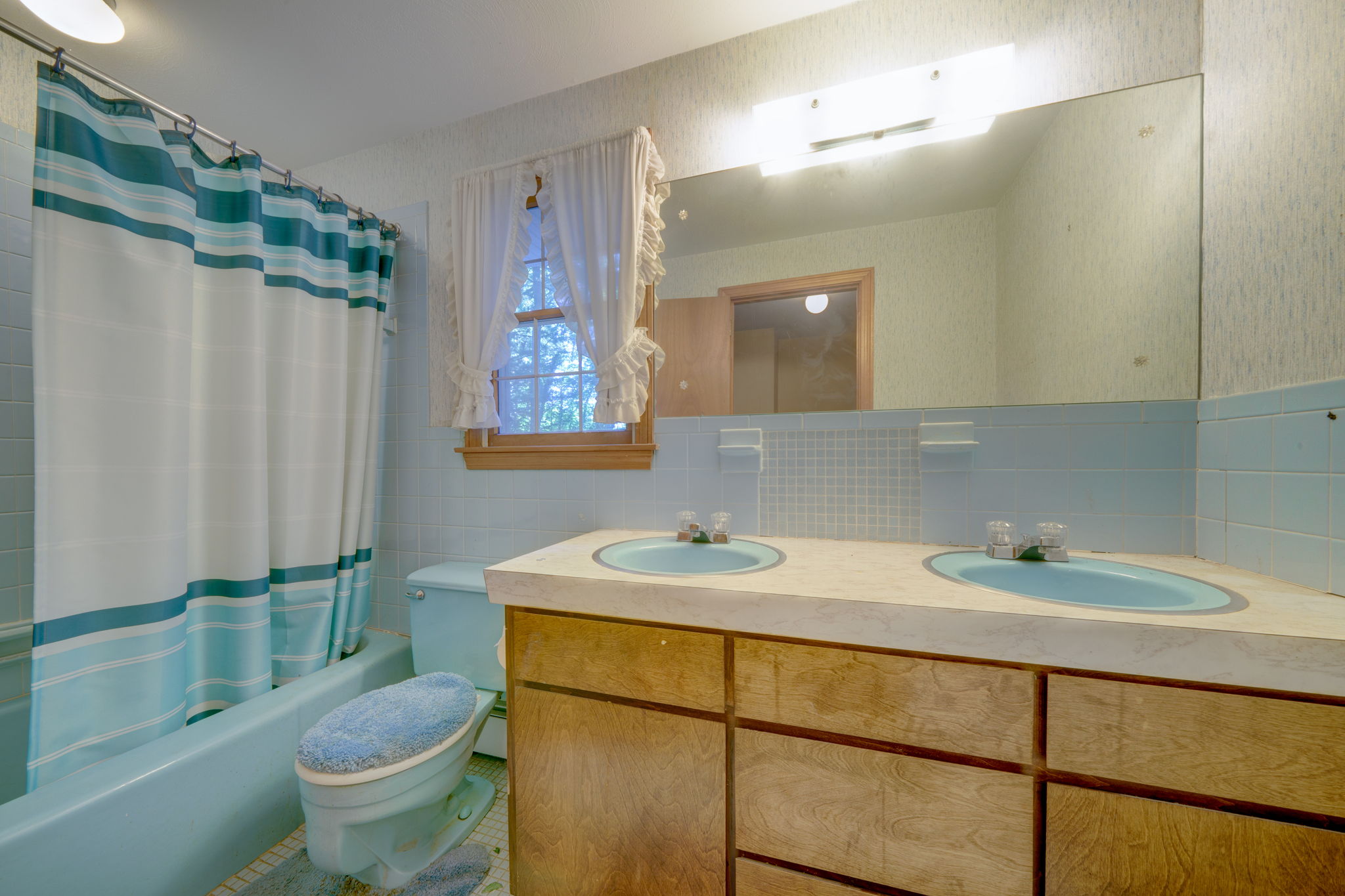 33 Beech Mountain Cir, Mansfield Center, CT 06250, USA Photo 24