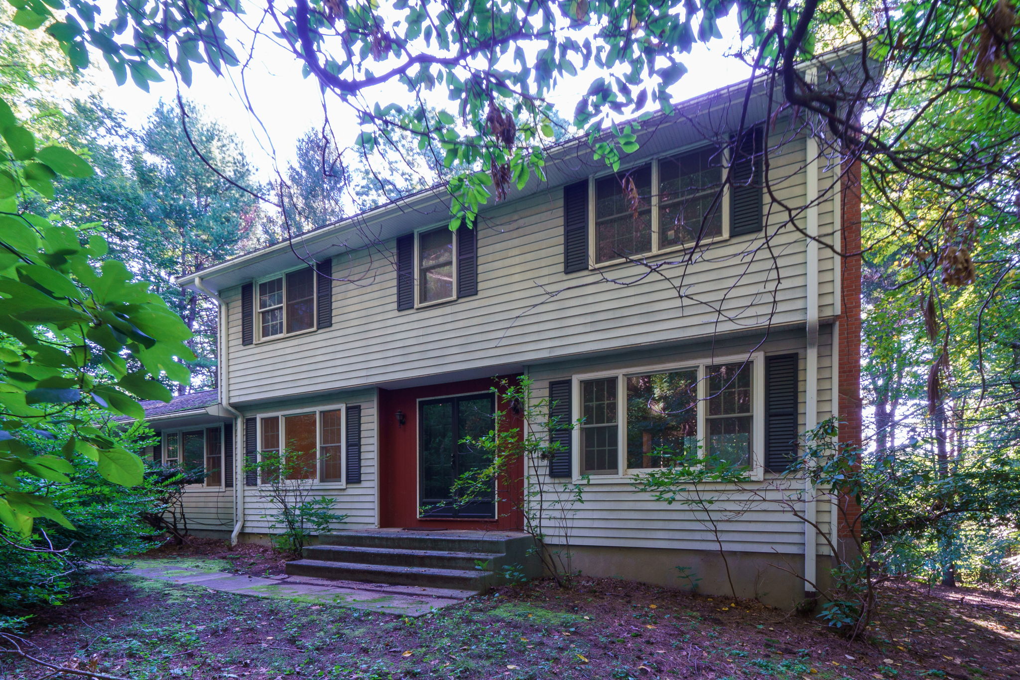 33 Beech Mountain Cir, Mansfield Center, CT 06250, USA Photo 2