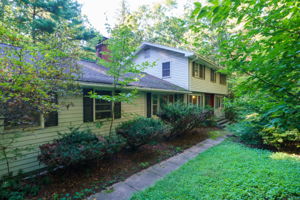 33 Beech Mountain Cir, Mansfield Center, CT 06250, USA Photo 0