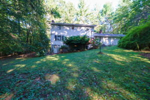 33 Beech Mountain Cir, Mansfield Center, CT 06250, USA Photo 6