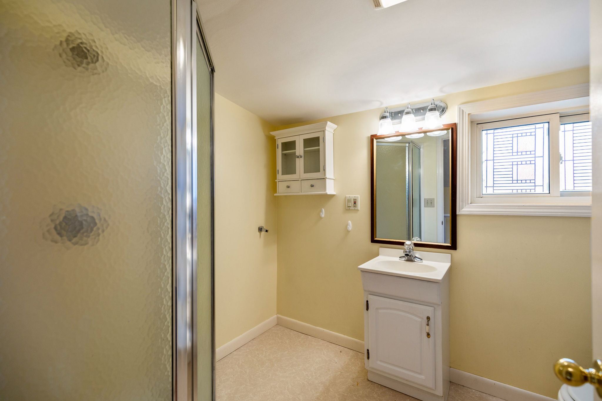 93 Saco St, Westbrook, ME 04092, US Photo 27