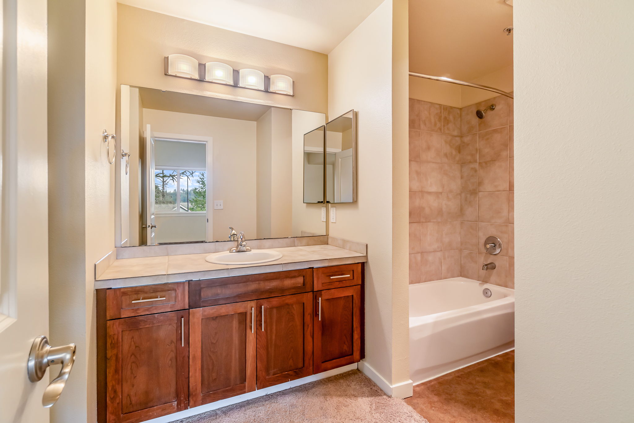 3918 243rd Pl SE F 103, Bothell, WA 98021, US Photo 19
