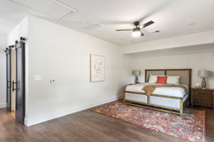 1011 Country Club Rd, Georgetown, TX 78628, USA Photo 34