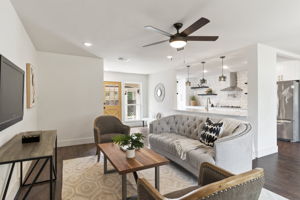 1011 Country Club Rd, Georgetown, TX 78628, USA Photo 8