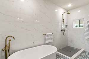 1011 Country Club Rd, Georgetown, TX 78628, USA Photo 30