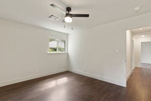 1011 Country Club Rd, Georgetown, TX 78628, USA Photo 42