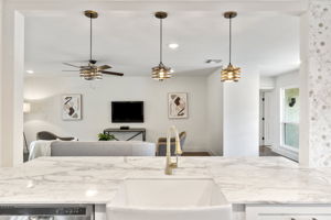 1011 Country Club Rd, Georgetown, TX 78628, USA Photo 19