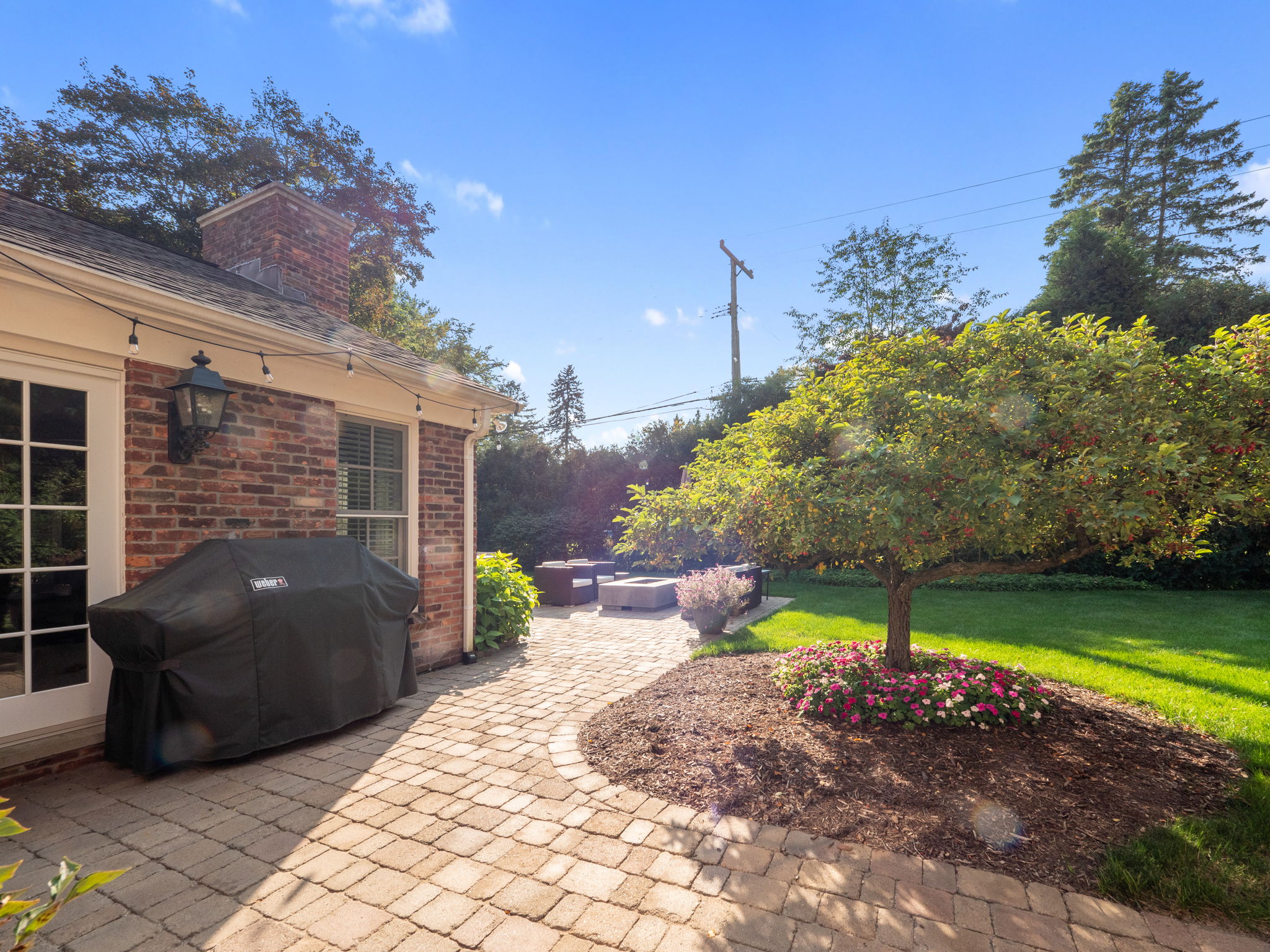 1087 Westwood Dr, Birmingham, MI 48009, US Photo 9