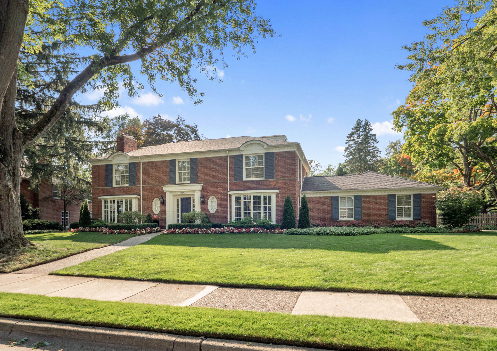 1087 Westwood Dr, Birmingham, MI 48009, US Photo 18