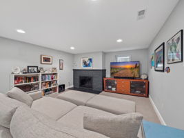 1087 Westwood Dr, Birmingham, MI 48009, US Photo 30