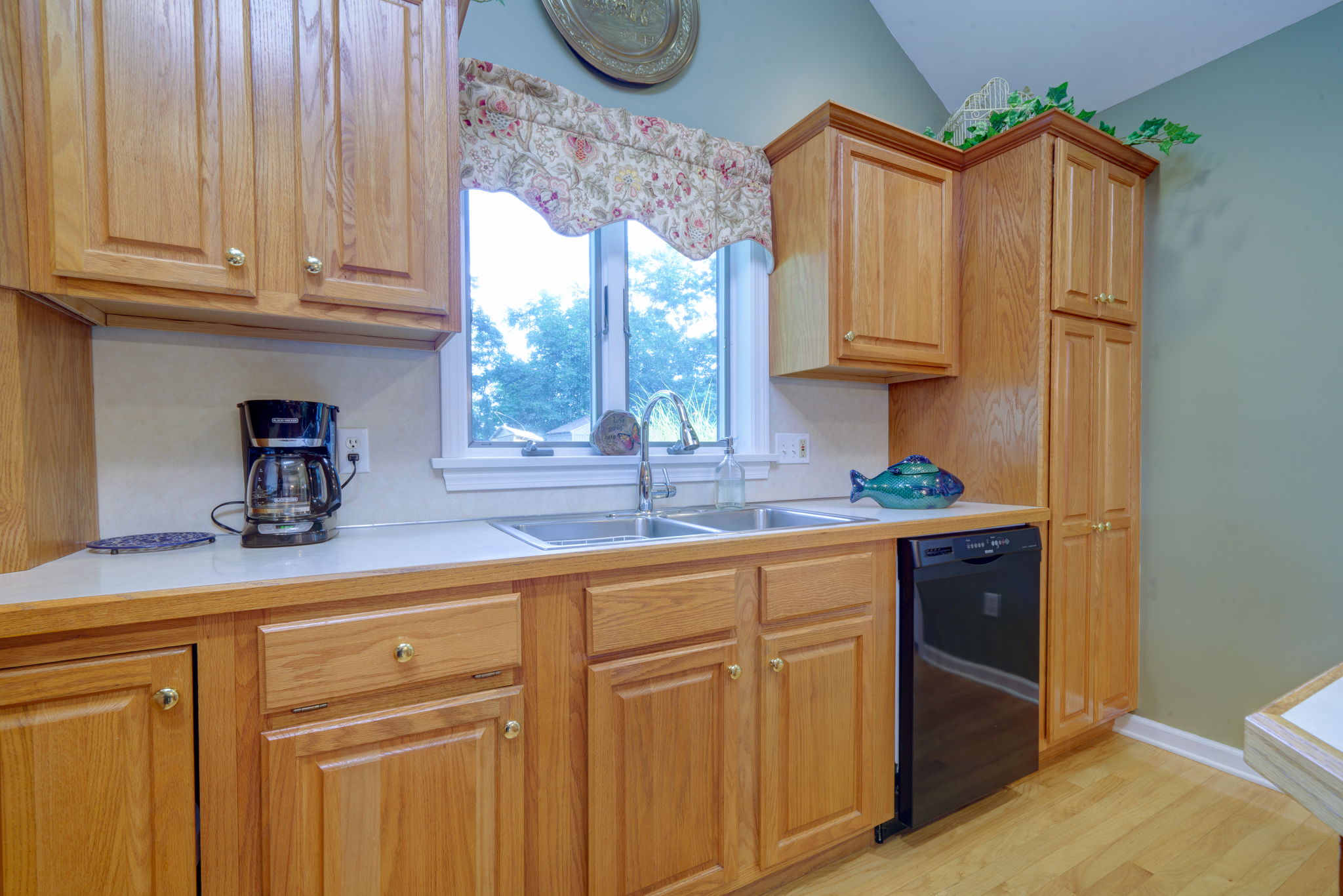 36 Lawncrest Dr, Southington, CT 06489, USA Photo 20