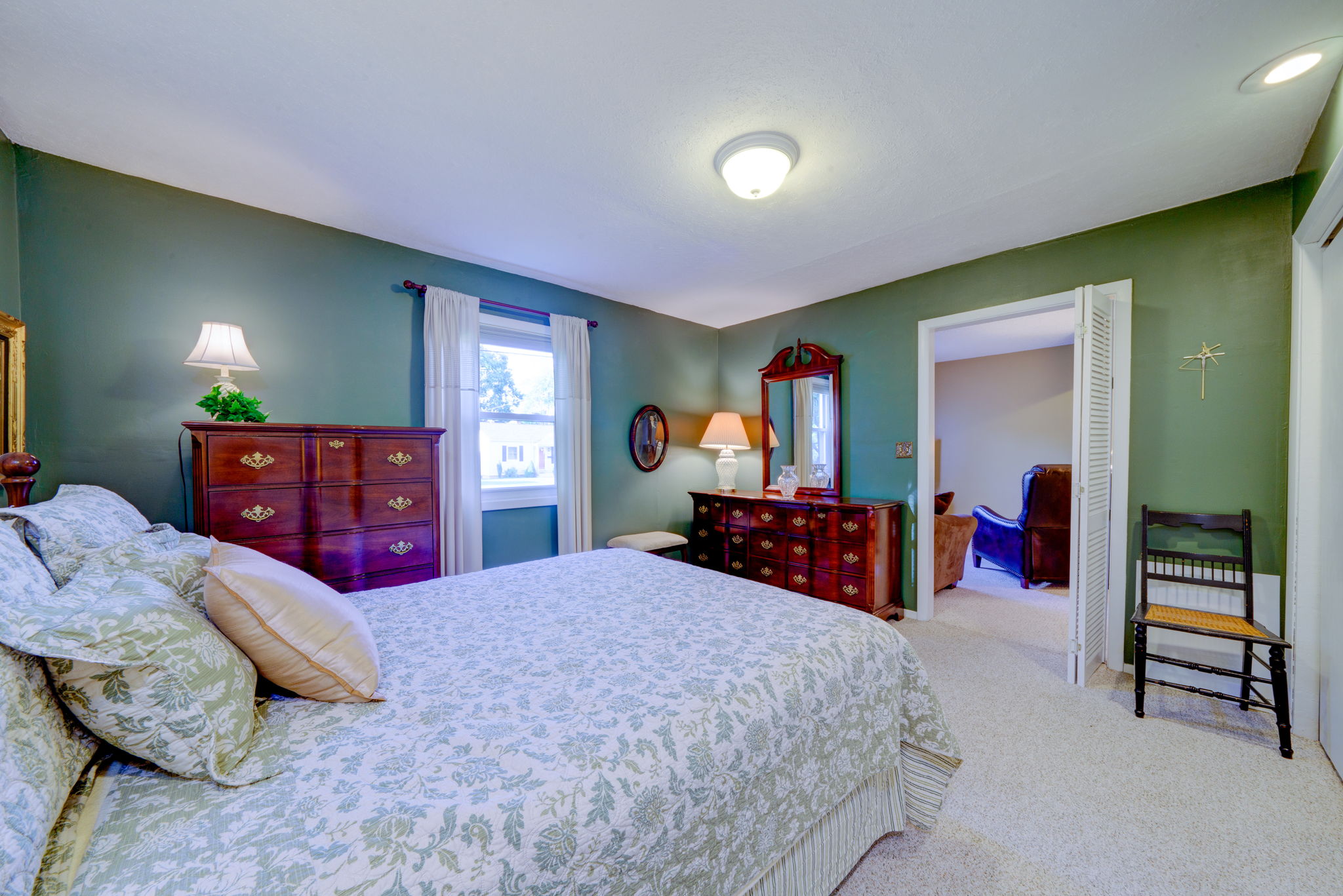 36 Lawncrest Dr, Southington, CT 06489, USA Photo 36