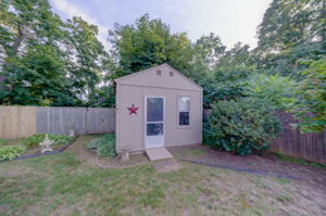 36 Lawncrest Dr, Southington, CT 06489, USA Photo 5