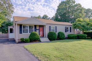 36 Lawncrest Dr, Southington, CT 06489, USA Photo 2