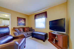 36 Lawncrest Dr, Southington, CT 06489, USA Photo 31