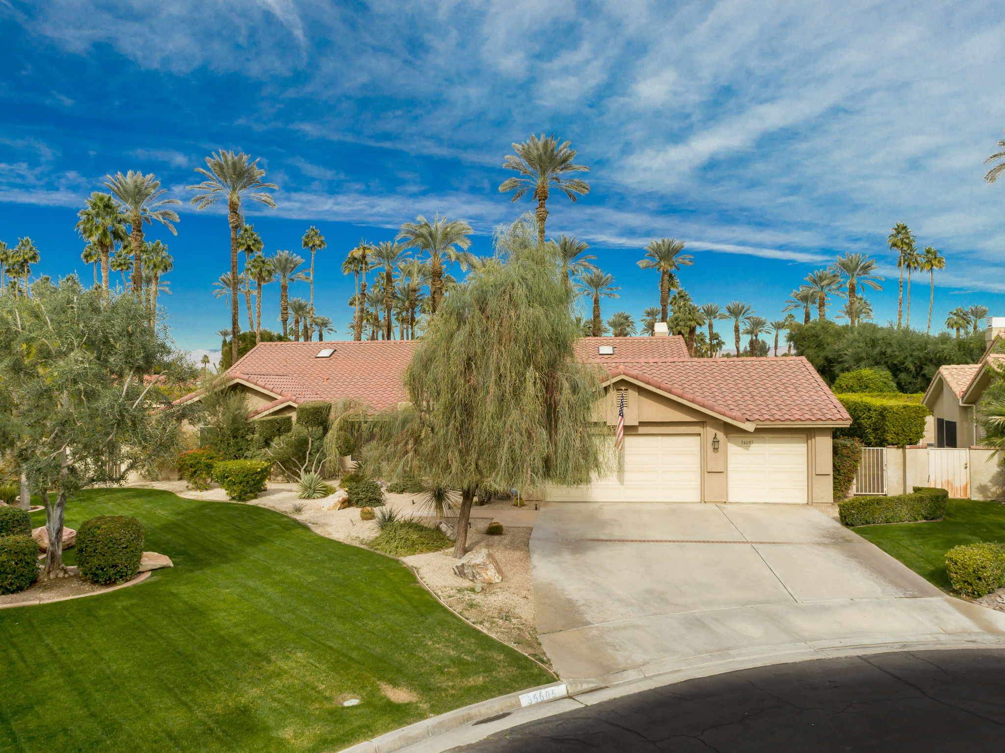 36605 Palmdale Rd, Rancho Mirage, CA 92270, US Photo 2