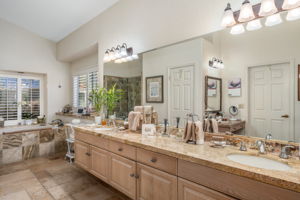 36605 Palmdale Rd, Rancho Mirage, CA 92270, US Photo 38