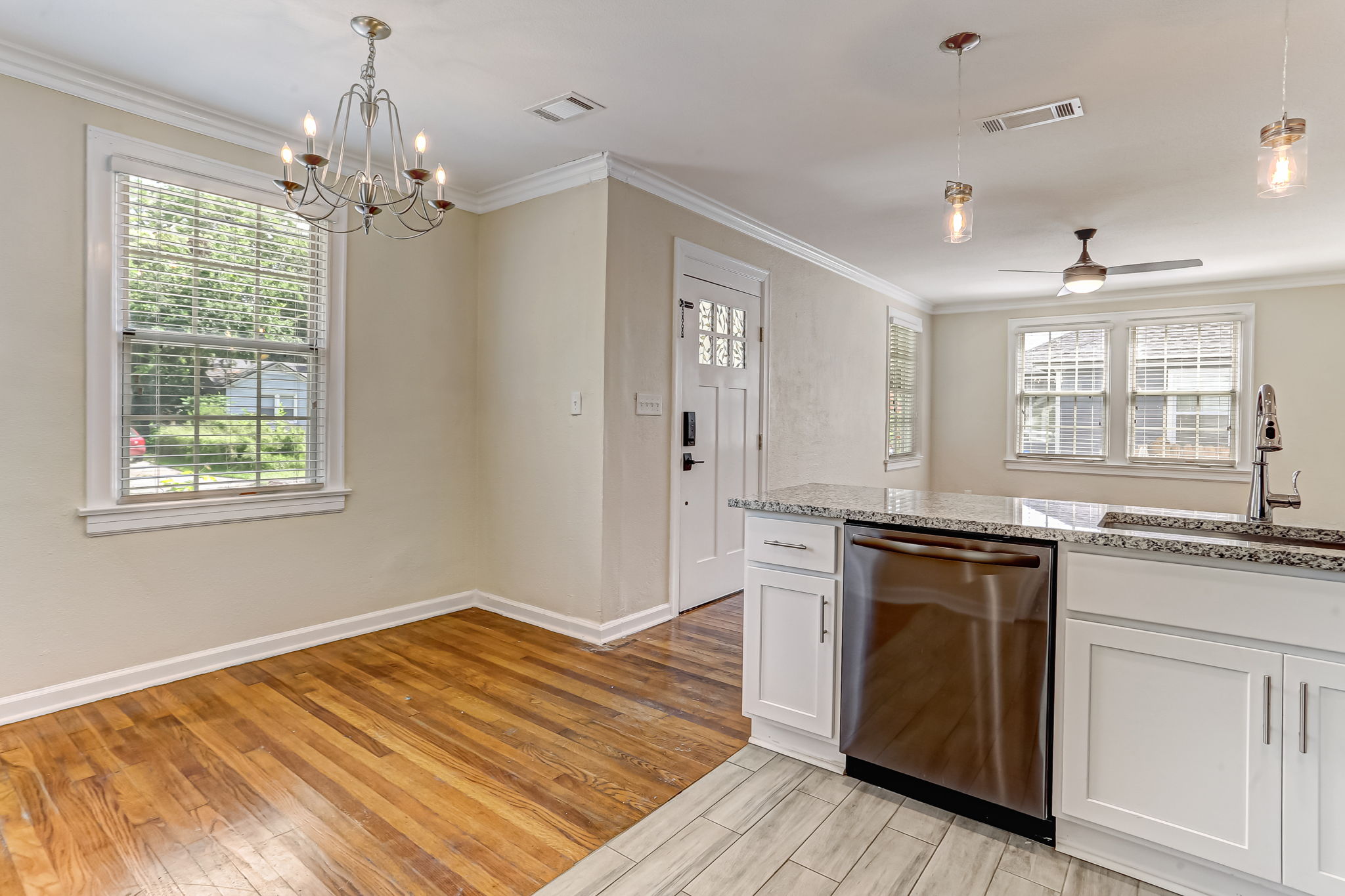 Dining Room/Kitchen