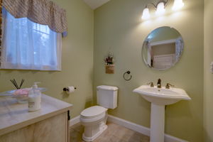 10 Parsons Ct, Manchester, CT 06040, USA Photo 25