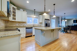 10 Parsons Ct, Manchester, CT 06040, USA Photo 15