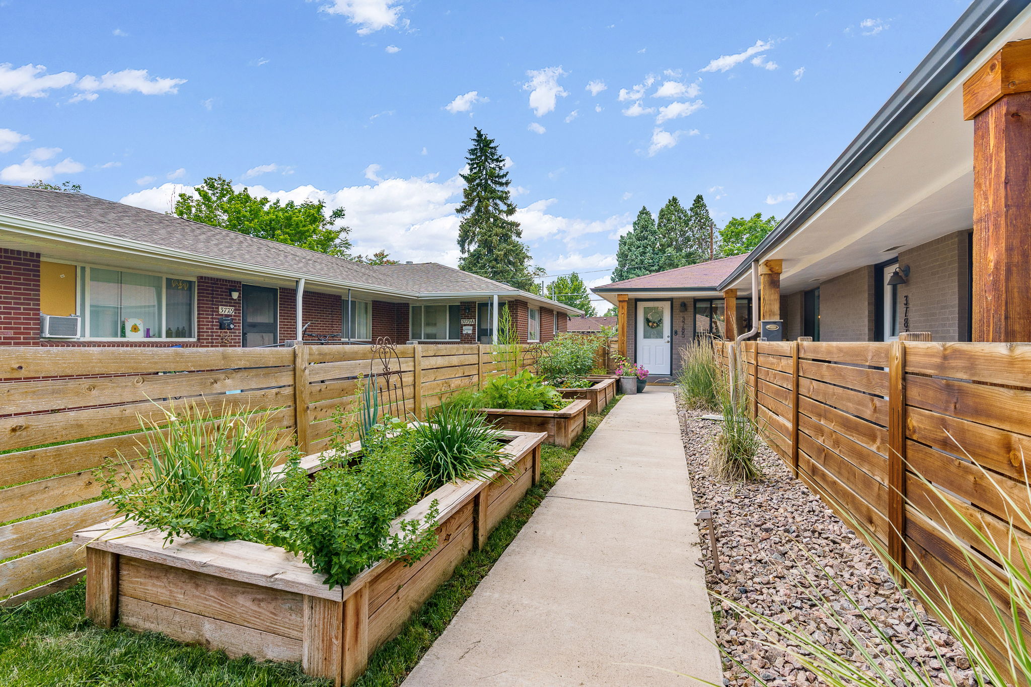 3785 Perry St, Denver, CO 80212, USA Photo 2
