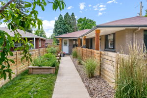 3785 Perry St, Denver, CO 80212, USA Photo 2