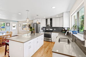 3785 Perry St, Denver, CO 80212, USA Photo 9