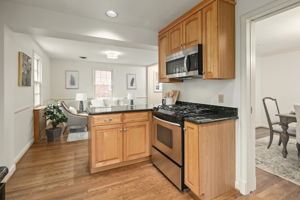 3135 17th St N, Arlington, VA 22201, US Photo 23