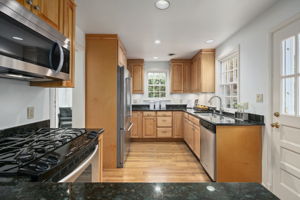 3135 17th St N, Arlington, VA 22201, US Photo 20