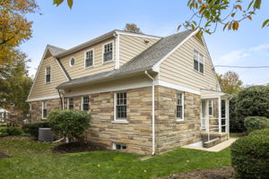 3135 17th St N, Arlington, VA 22201, US Photo 58