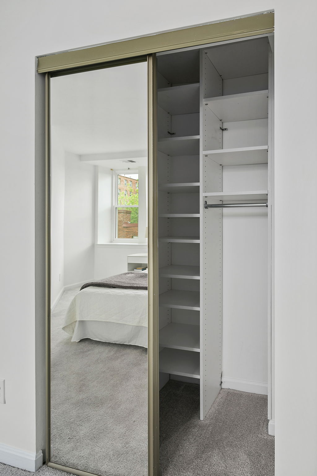 1920 S St NW #402, Washington, D.C., DC 20009, US Photo 40