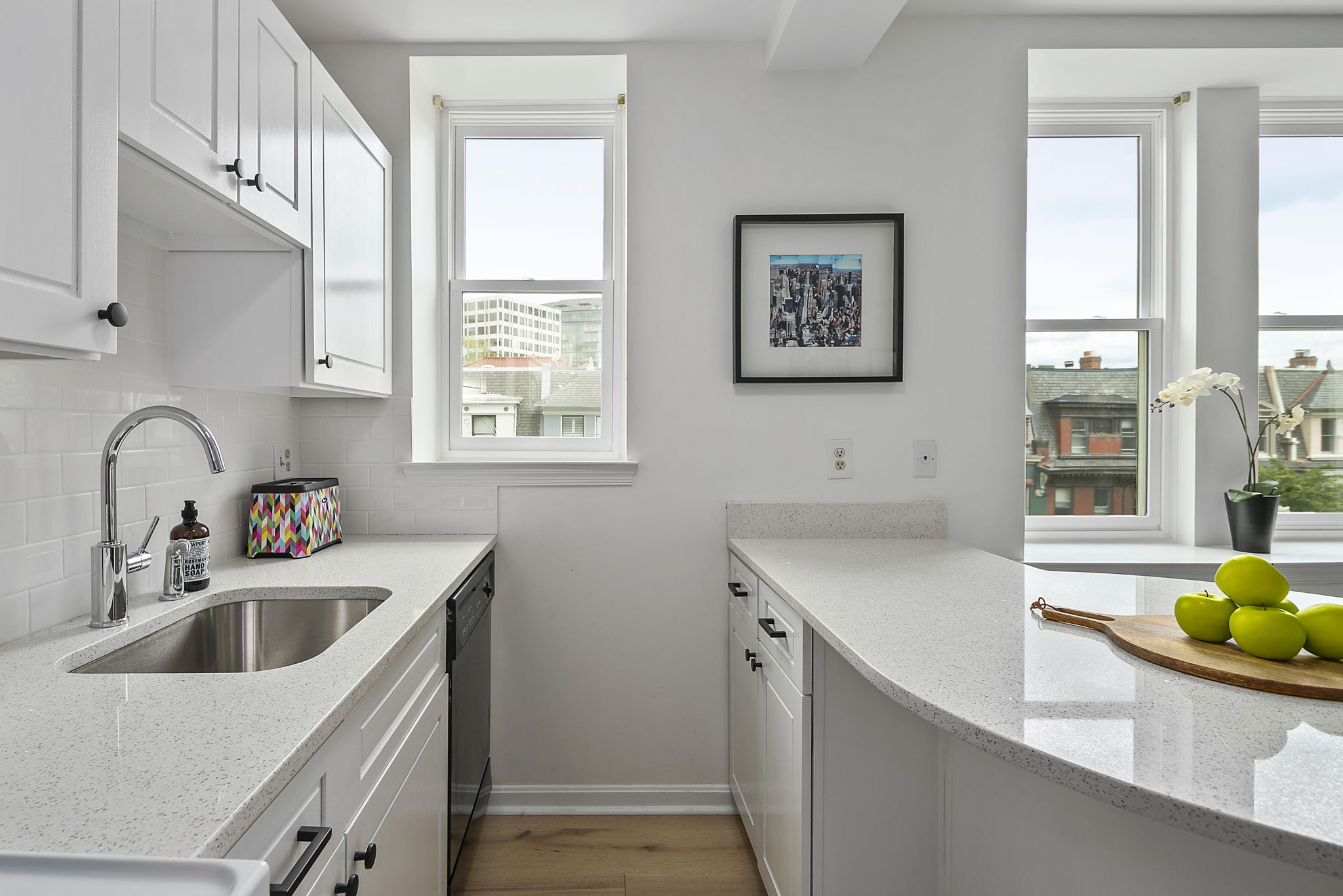 1920 S St NW #402, Washington, D.C., DC 20009, US Photo 30