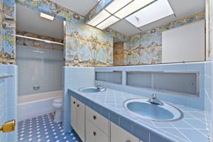 919 Laburnum Ln, Wyncote, PA 19095, US Photo 21