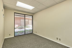 5550 Telegraph Rd Unit C3, Ventura, CA 93003, US Photo 12