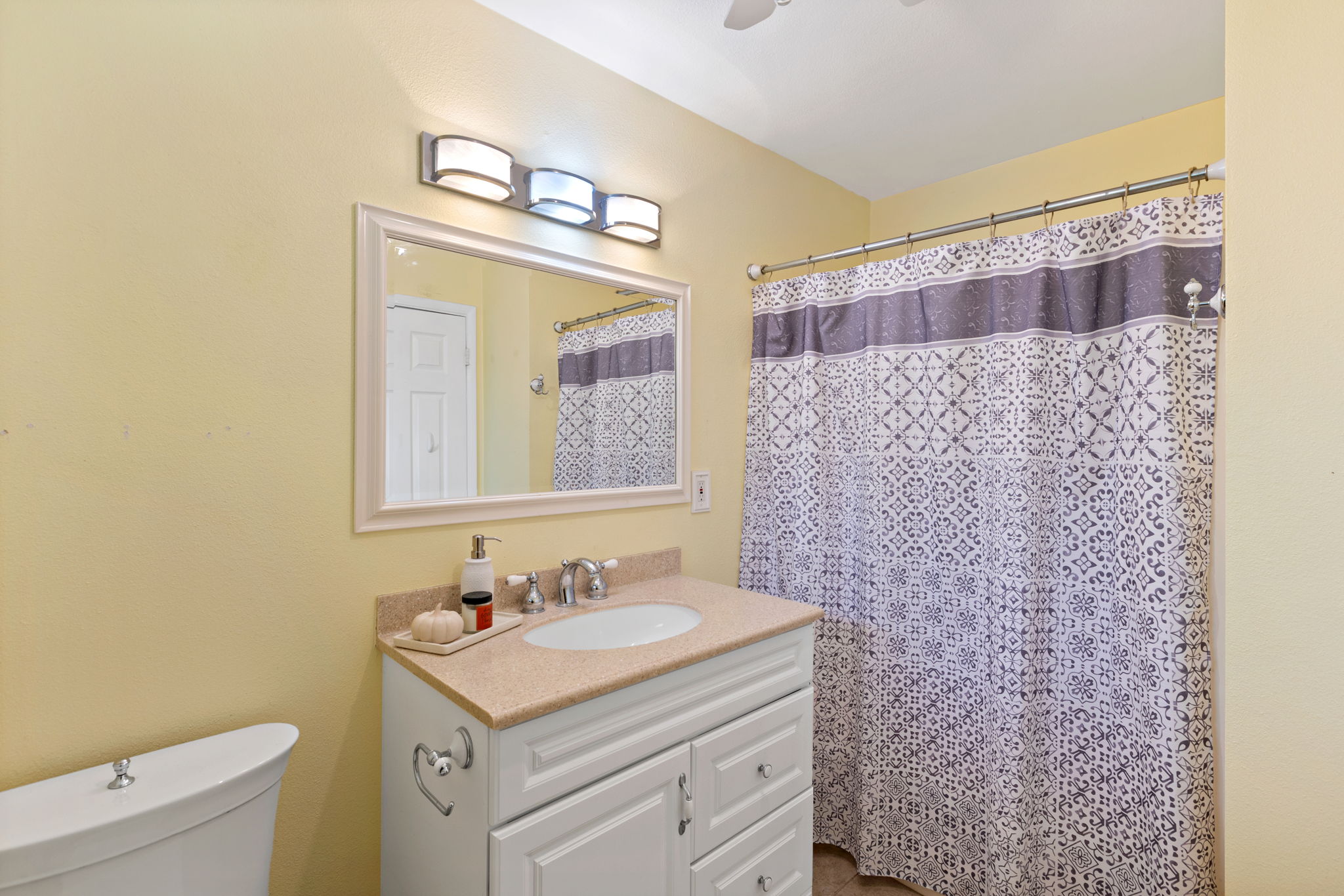 16875 Sannelle St, Lake Elsinore, CA 92530, USA Photo 30
