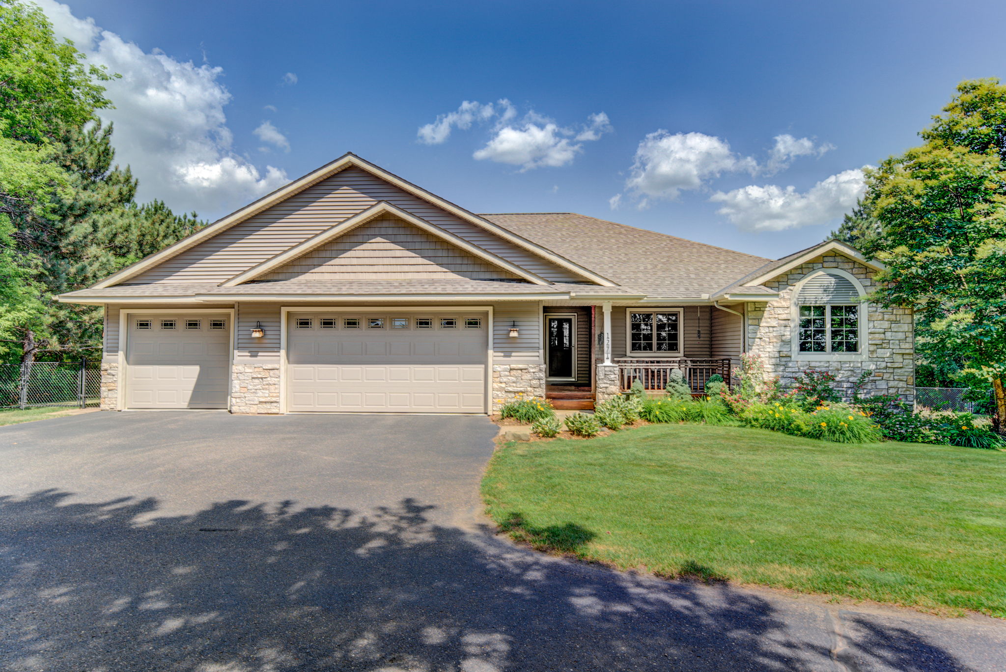 1271 140th St, New Richmond, WI 54017 ArchiPix